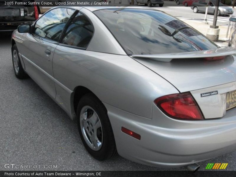 Liquid Silver Metallic / Graphite 2005 Pontiac Sunfire Coupe