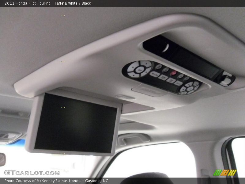 Taffeta White / Black 2011 Honda Pilot Touring