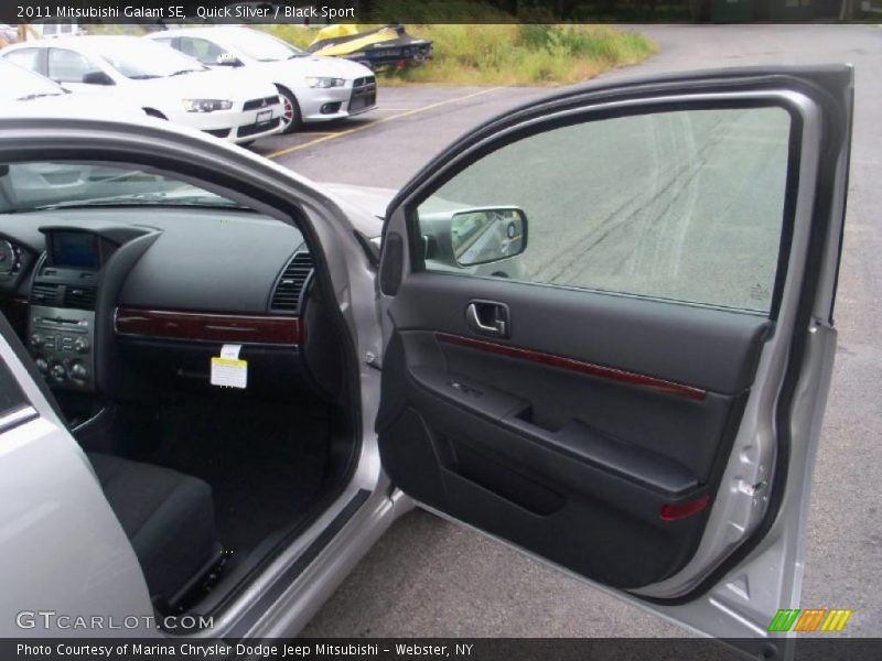 Quick Silver / Black Sport 2011 Mitsubishi Galant SE
