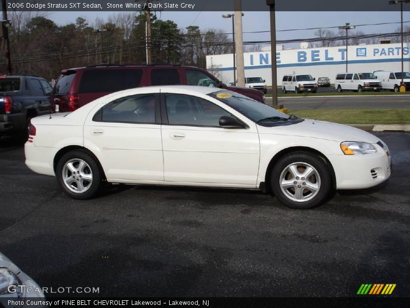 Stone White / Dark Slate Grey 2006 Dodge Stratus SXT Sedan