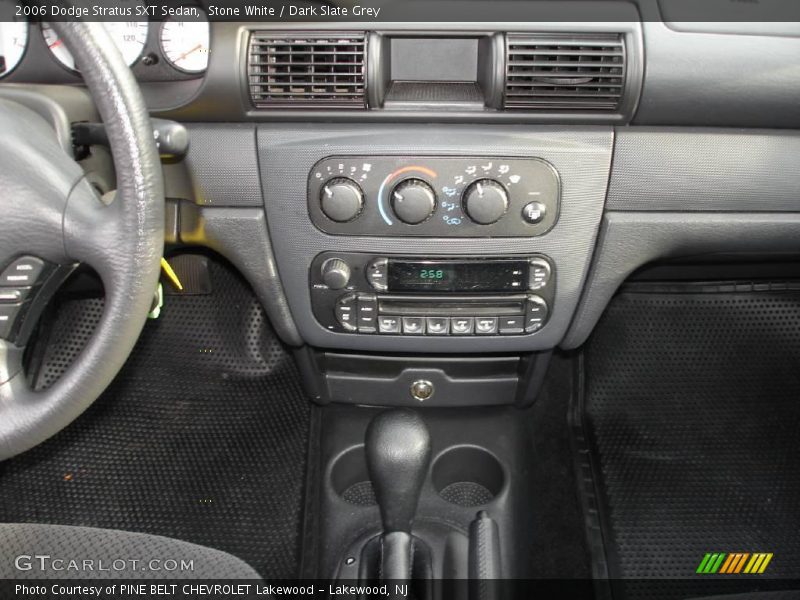 Stone White / Dark Slate Grey 2006 Dodge Stratus SXT Sedan