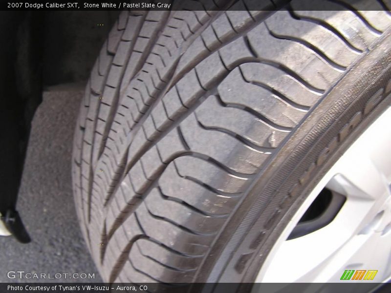 Stone White / Pastel Slate Gray 2007 Dodge Caliber SXT