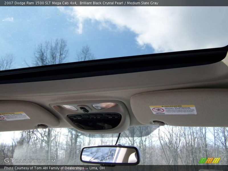 Brilliant Black Crystal Pearl / Medium Slate Gray 2007 Dodge Ram 1500 SLT Mega Cab 4x4