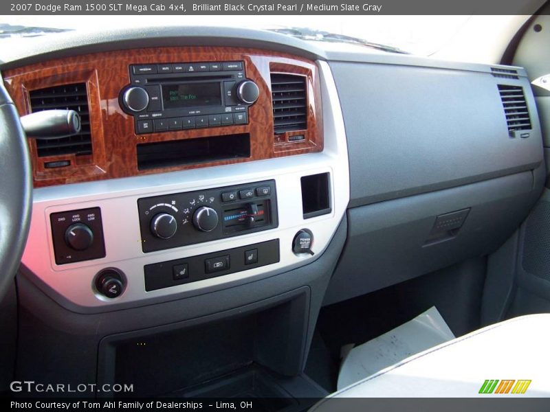 Brilliant Black Crystal Pearl / Medium Slate Gray 2007 Dodge Ram 1500 SLT Mega Cab 4x4