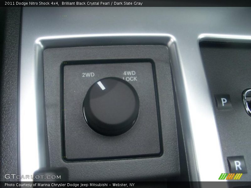 Brilliant Black Crystal Pearl / Dark Slate Gray 2011 Dodge Nitro Shock 4x4