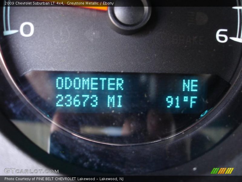 Greystone Metallic / Ebony 2009 Chevrolet Suburban LT 4x4