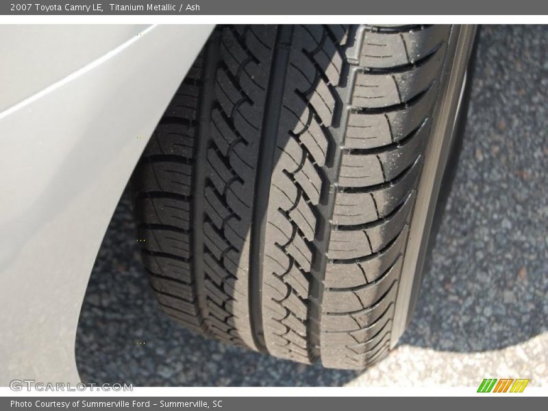 Titanium Metallic / Ash 2007 Toyota Camry LE