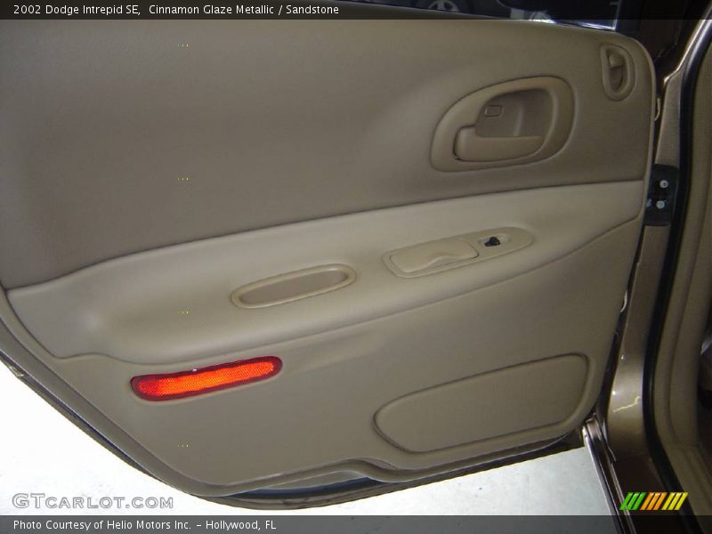 Cinnamon Glaze Metallic / Sandstone 2002 Dodge Intrepid SE