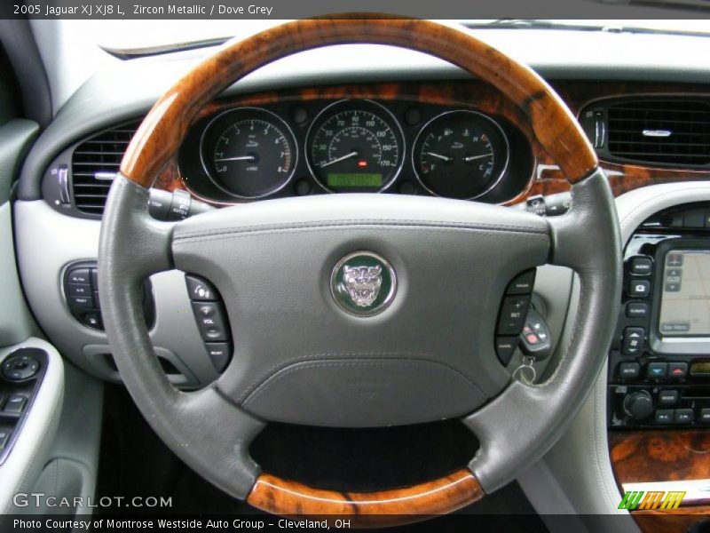 Zircon Metallic / Dove Grey 2005 Jaguar XJ XJ8 L