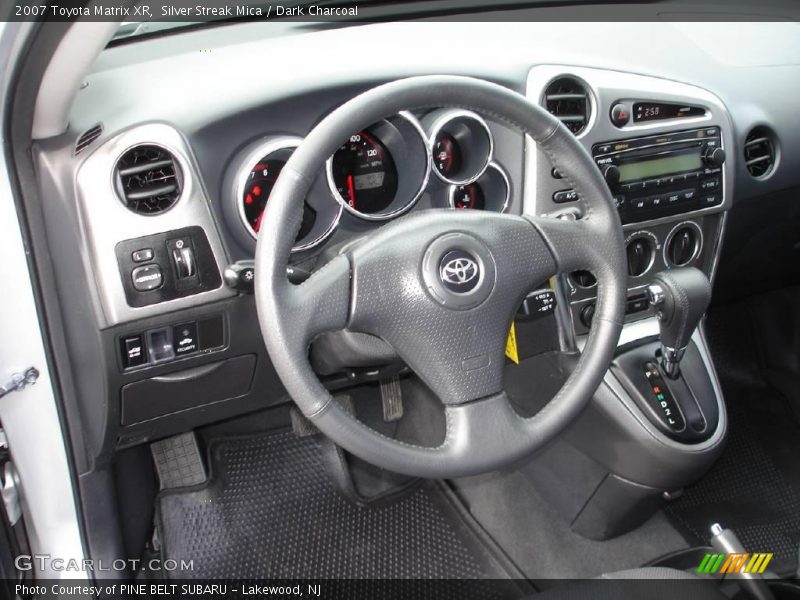 Silver Streak Mica / Dark Charcoal 2007 Toyota Matrix XR