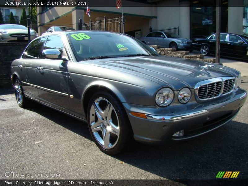 Quartz Metallic / Dove 2006 Jaguar XJ XJ8 L