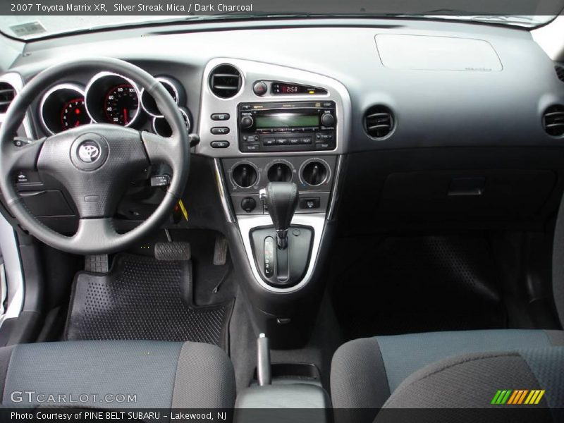 Silver Streak Mica / Dark Charcoal 2007 Toyota Matrix XR