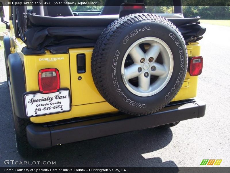 Solar Yellow / Agate Black 2001 Jeep Wrangler SE 4x4
