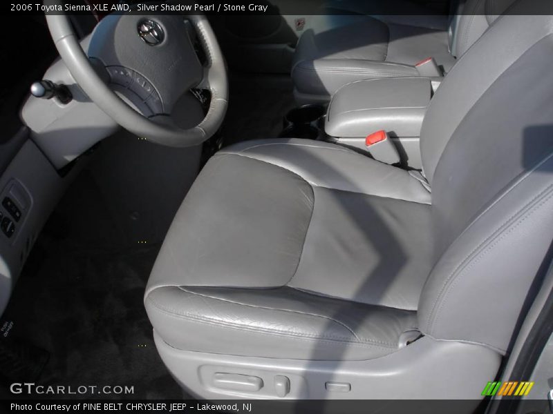 Silver Shadow Pearl / Stone Gray 2006 Toyota Sienna XLE AWD