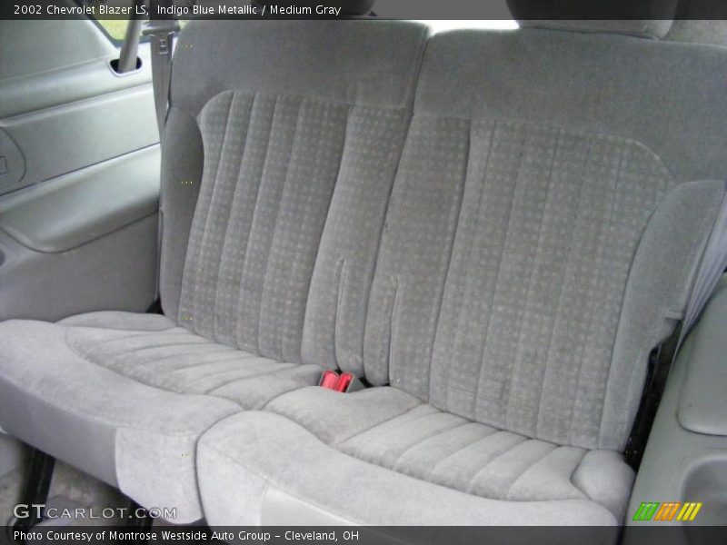 Indigo Blue Metallic / Medium Gray 2002 Chevrolet Blazer LS
