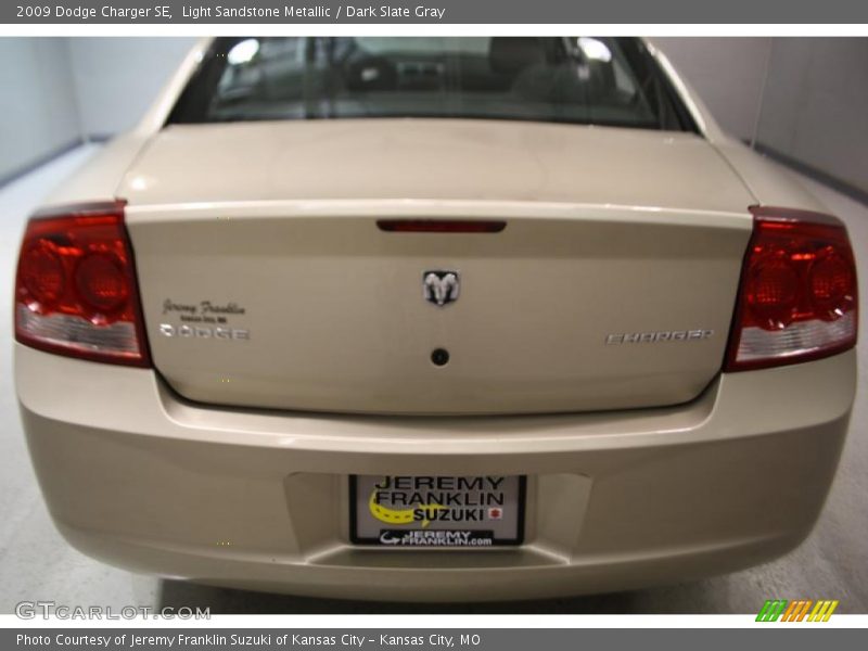Light Sandstone Metallic / Dark Slate Gray 2009 Dodge Charger SE