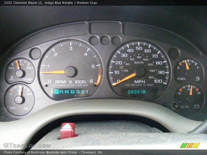 Indigo Blue Metallic / Medium Gray 2002 Chevrolet Blazer LS