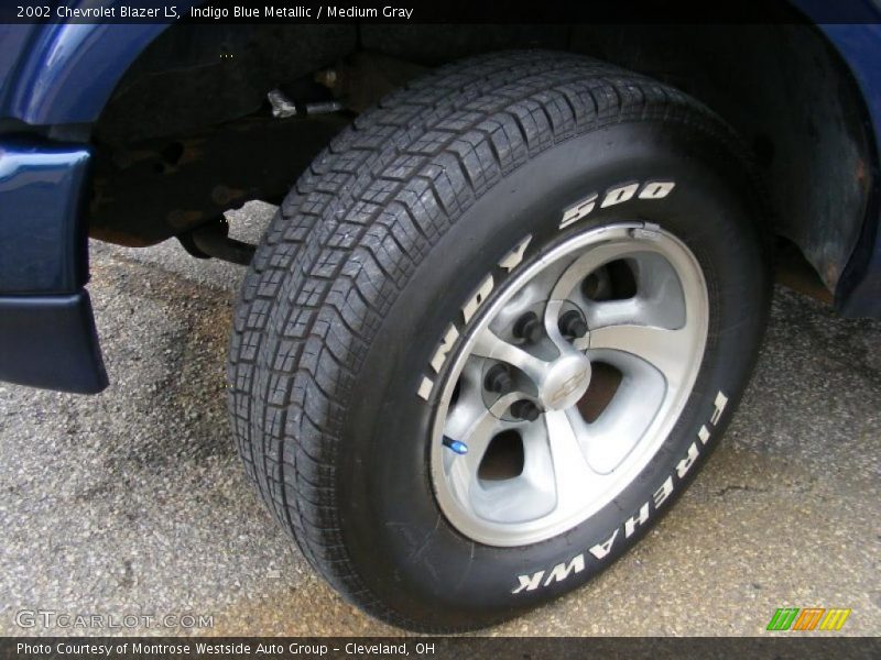 Indigo Blue Metallic / Medium Gray 2002 Chevrolet Blazer LS