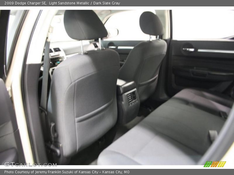 Light Sandstone Metallic / Dark Slate Gray 2009 Dodge Charger SE
