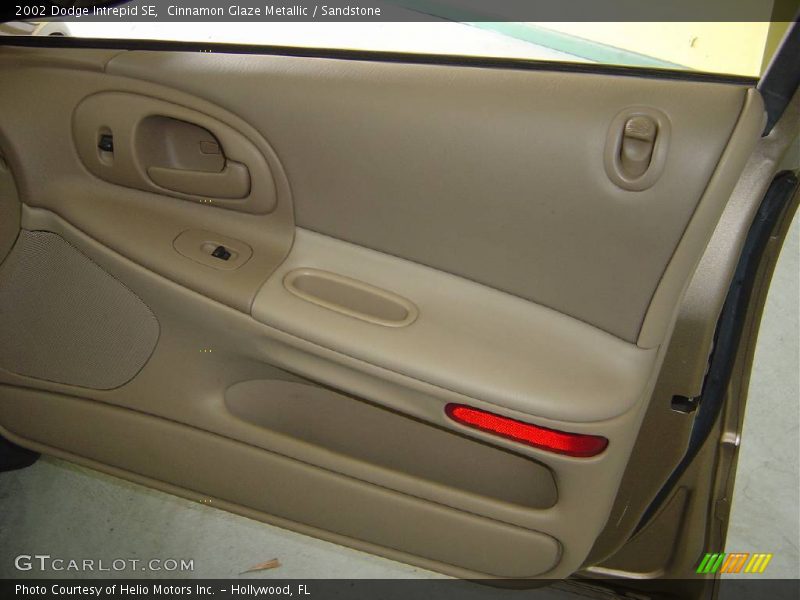 Cinnamon Glaze Metallic / Sandstone 2002 Dodge Intrepid SE