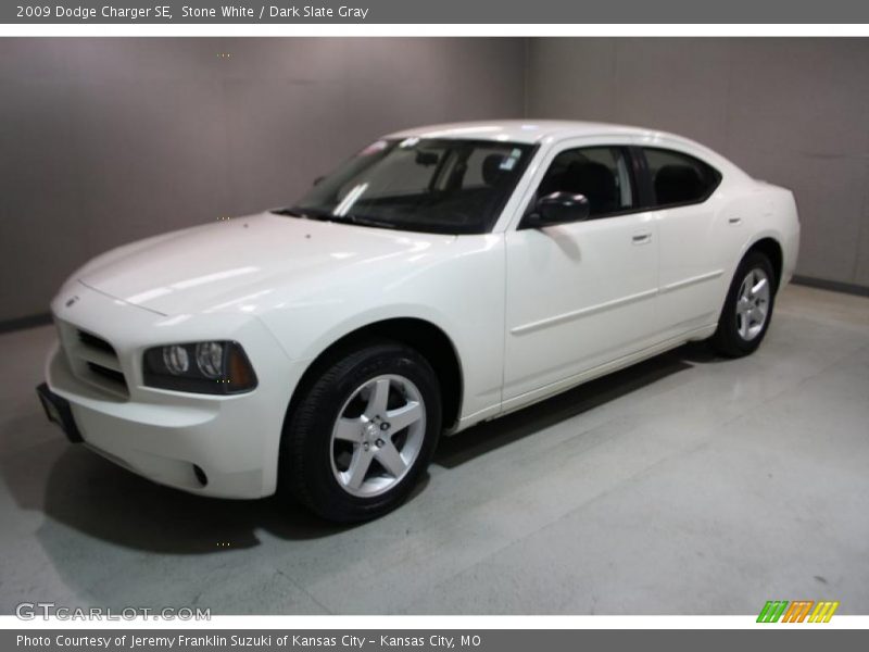 Stone White / Dark Slate Gray 2009 Dodge Charger SE