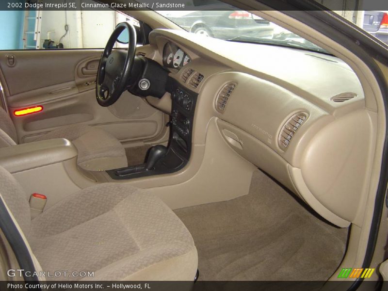 Cinnamon Glaze Metallic / Sandstone 2002 Dodge Intrepid SE