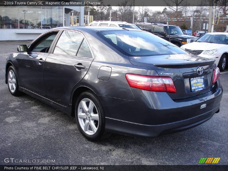 Magnetic Gray Metallic / Charcoal 2009 Toyota Camry SE