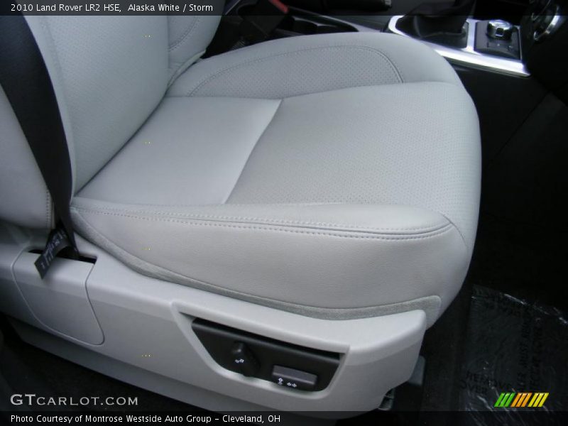 Alaska White / Storm 2010 Land Rover LR2 HSE