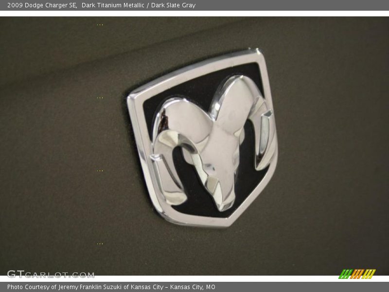 Dark Titanium Metallic / Dark Slate Gray 2009 Dodge Charger SE