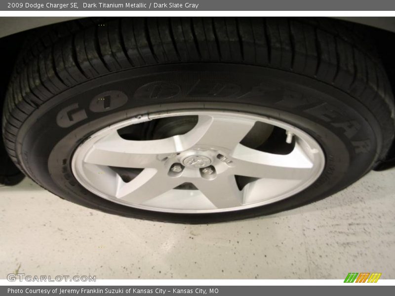 Dark Titanium Metallic / Dark Slate Gray 2009 Dodge Charger SE