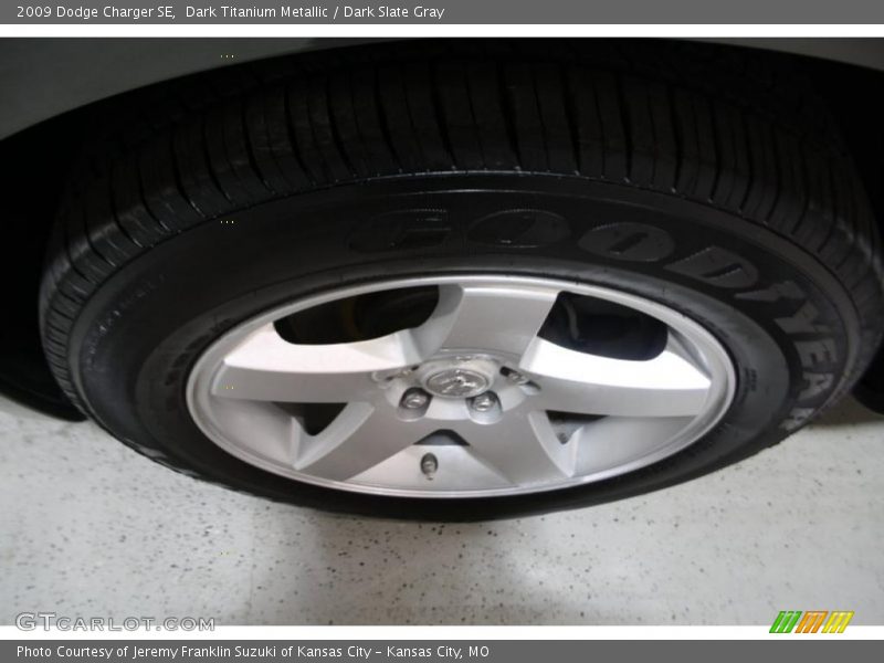 Dark Titanium Metallic / Dark Slate Gray 2009 Dodge Charger SE