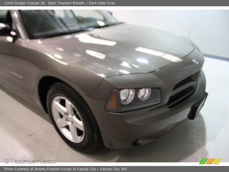 Dark Titanium Metallic / Dark Slate Gray 2009 Dodge Charger SE