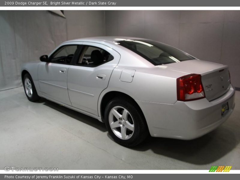 Bright Silver Metallic / Dark Slate Gray 2009 Dodge Charger SE