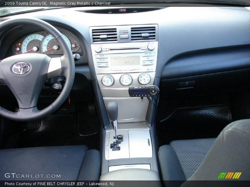 Magnetic Gray Metallic / Charcoal 2009 Toyota Camry SE