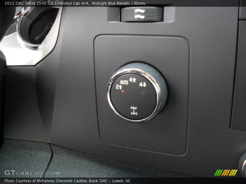 Midnight Blue Metallic / Ebony 2011 GMC Sierra 1500 SLE Extended Cab 4x4
