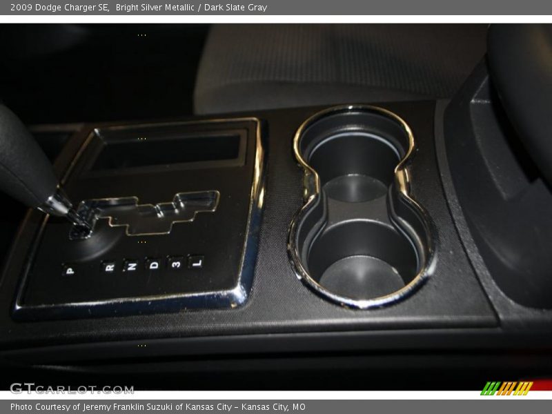 Bright Silver Metallic / Dark Slate Gray 2009 Dodge Charger SE