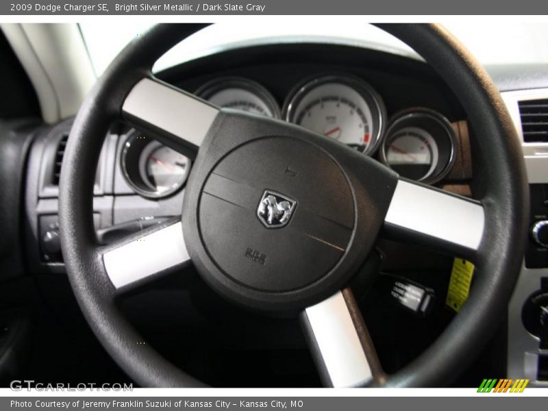 Bright Silver Metallic / Dark Slate Gray 2009 Dodge Charger SE