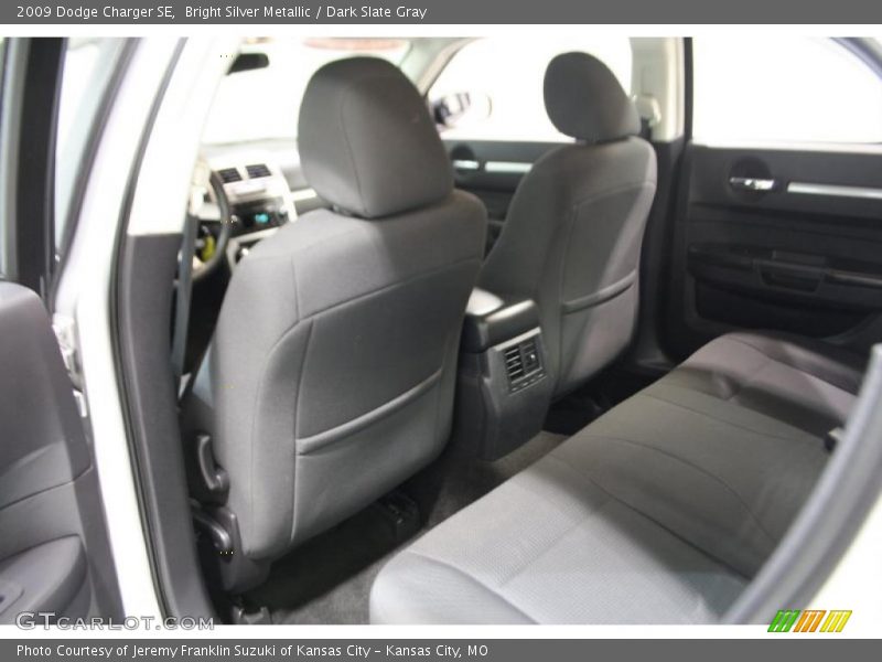 Bright Silver Metallic / Dark Slate Gray 2009 Dodge Charger SE
