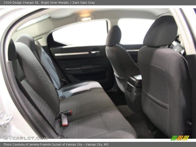 Bright Silver Metallic / Dark Slate Gray 2009 Dodge Charger SE