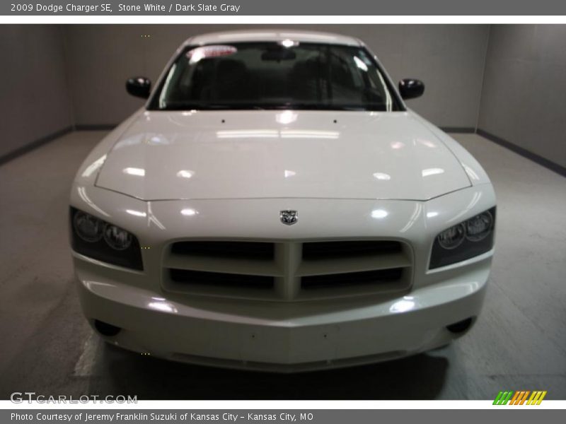 Stone White / Dark Slate Gray 2009 Dodge Charger SE