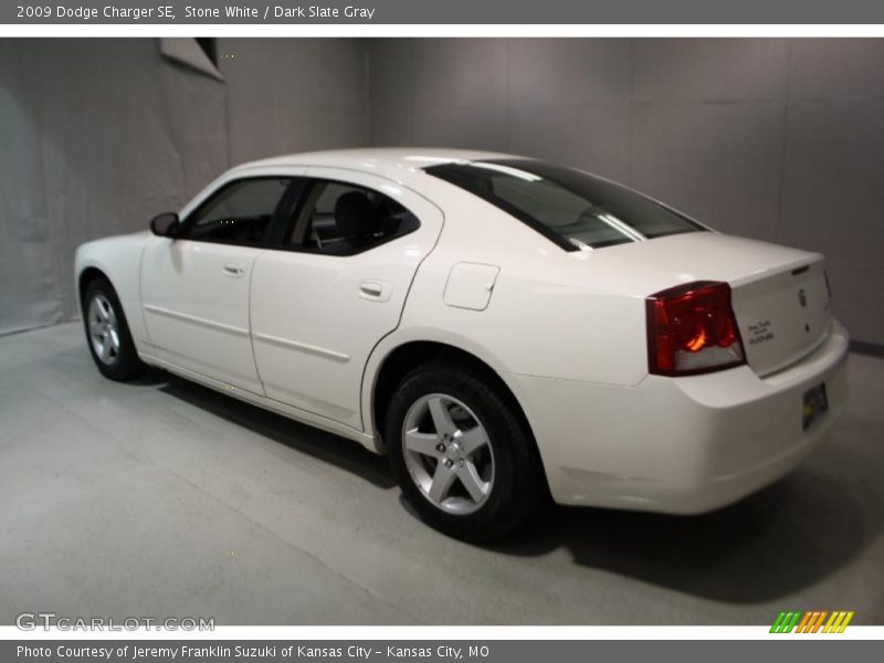 Stone White / Dark Slate Gray 2009 Dodge Charger SE