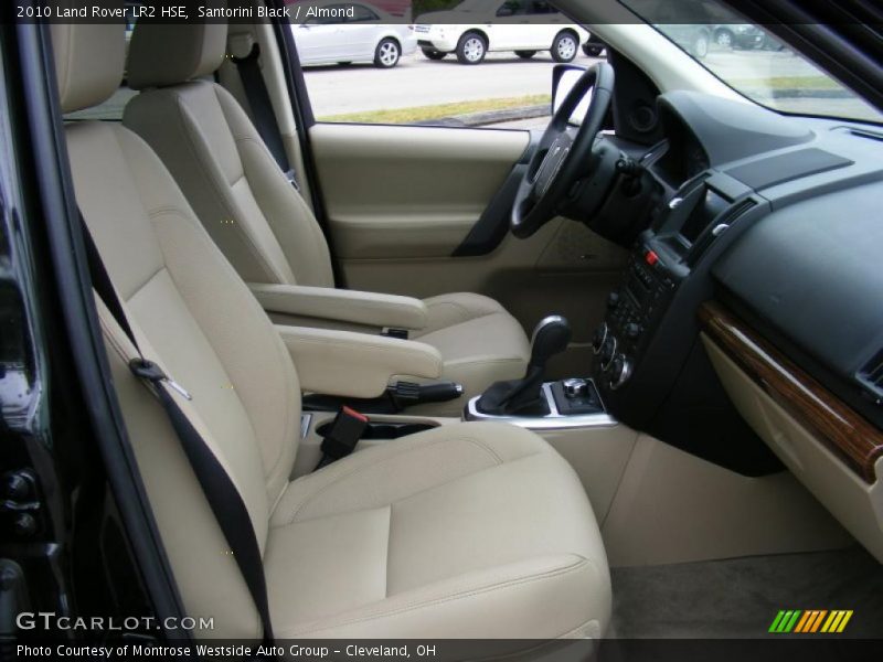 Santorini Black / Almond 2010 Land Rover LR2 HSE