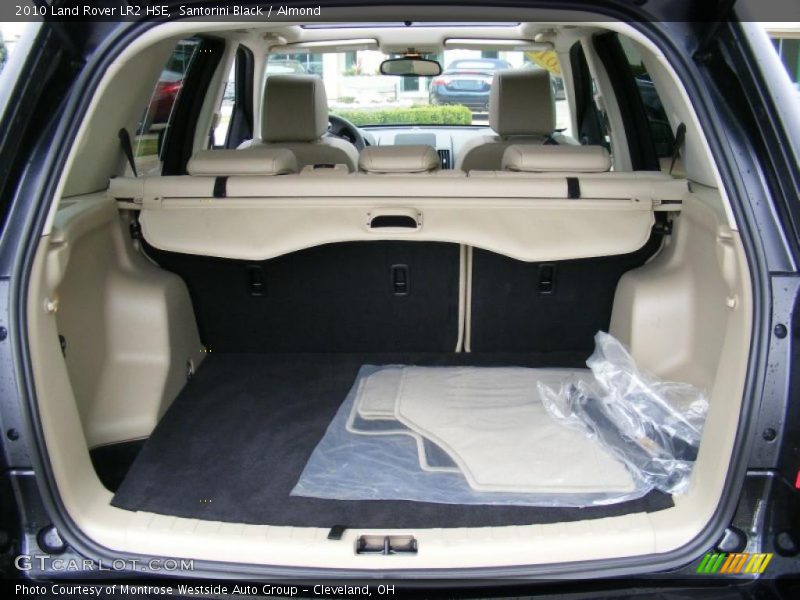 Santorini Black / Almond 2010 Land Rover LR2 HSE