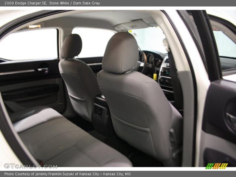 Stone White / Dark Slate Gray 2009 Dodge Charger SE