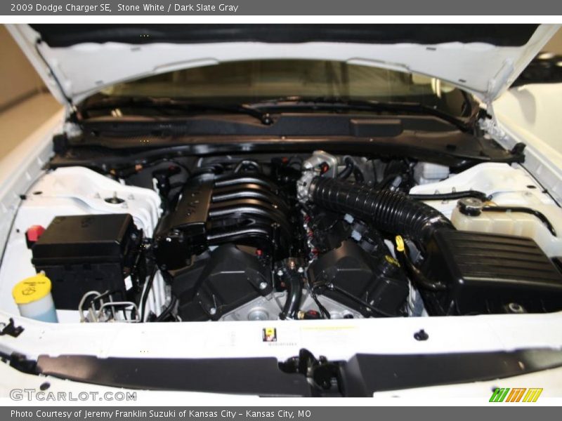 Stone White / Dark Slate Gray 2009 Dodge Charger SE