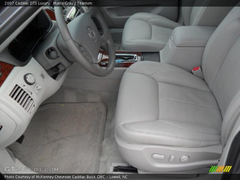 Mystic Gray / Titanium 2007 Cadillac DTS Luxury