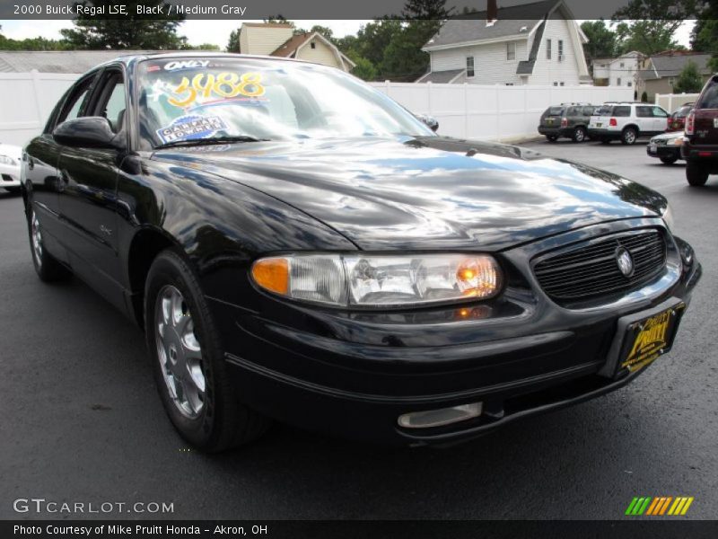 Black / Medium Gray 2000 Buick Regal LSE
