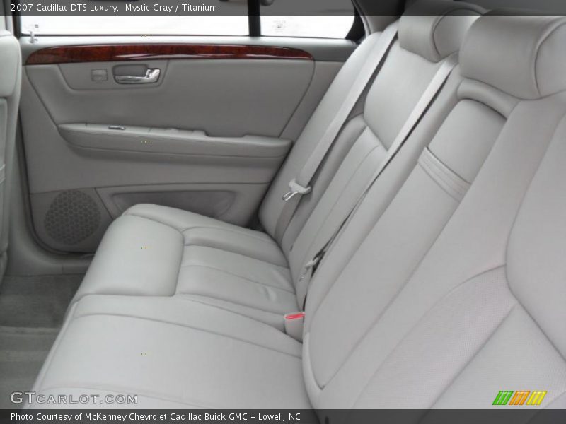 Mystic Gray / Titanium 2007 Cadillac DTS Luxury