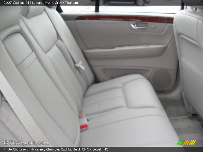 Mystic Gray / Titanium 2007 Cadillac DTS Luxury