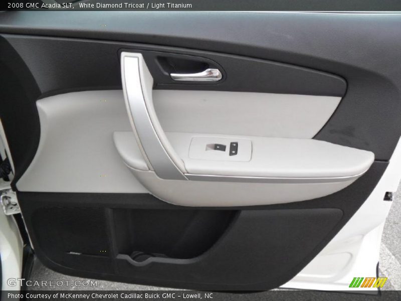 White Diamond Tricoat / Light Titanium 2008 GMC Acadia SLT